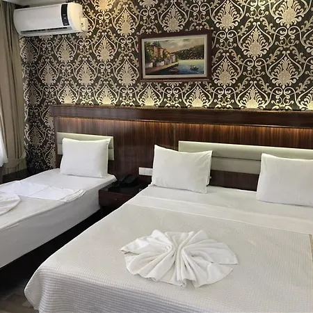 Elit Palace
